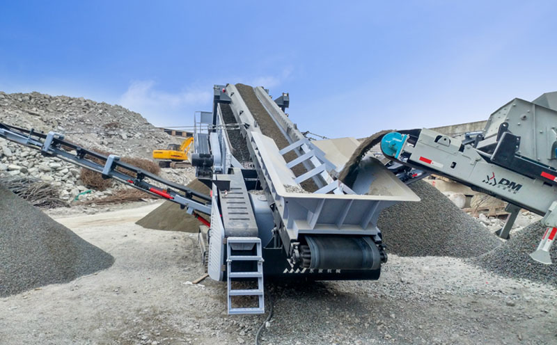 Почему гусеничная мобильная дробилка предпочтительна для утилизации строительных отходов? Почему гусеничная мобильная дробилка предпочтительна для утилизации строительных отходов?