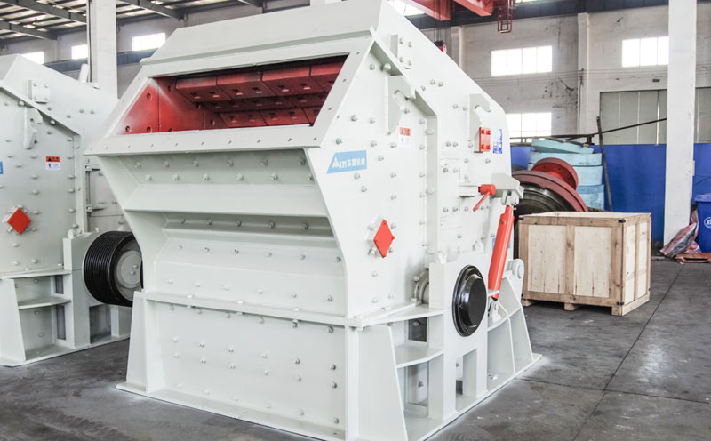 Five Core Advantages and Detailed Working Principle of Impact Crushers