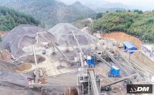 What machine is used to crush stones?-crusher machine for stone