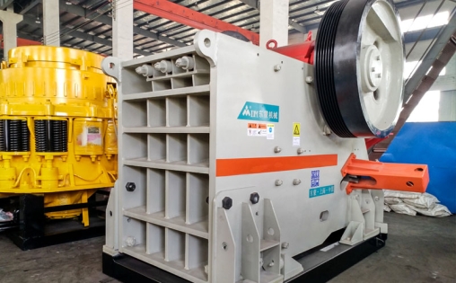 pengertian jaw crusher(Core Parameter Comparison Table)